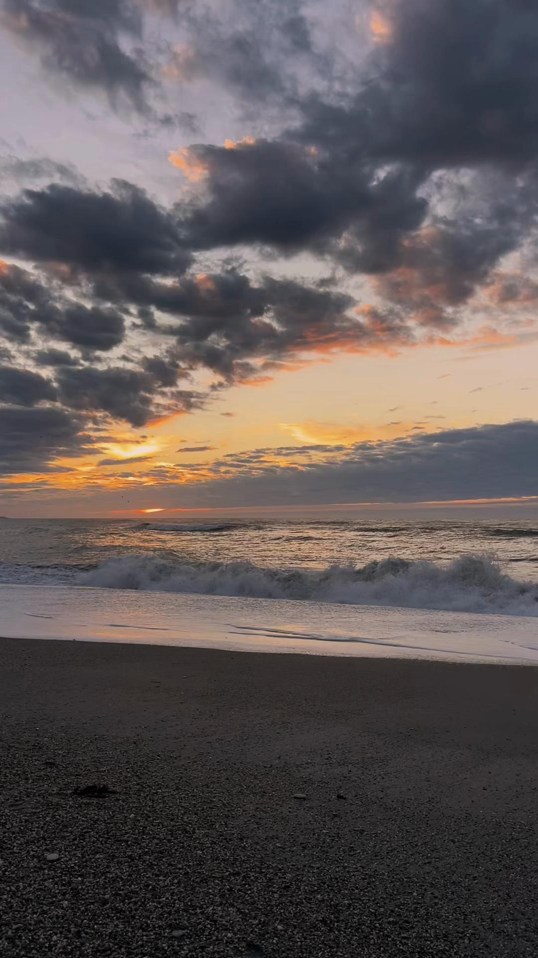 @Molly✨️🌊