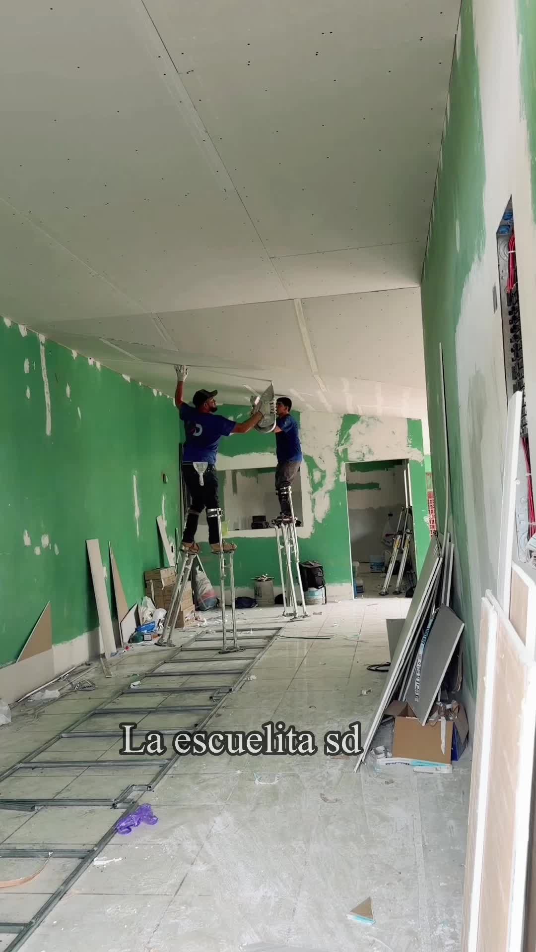 @Laescuelitasd_Oficial