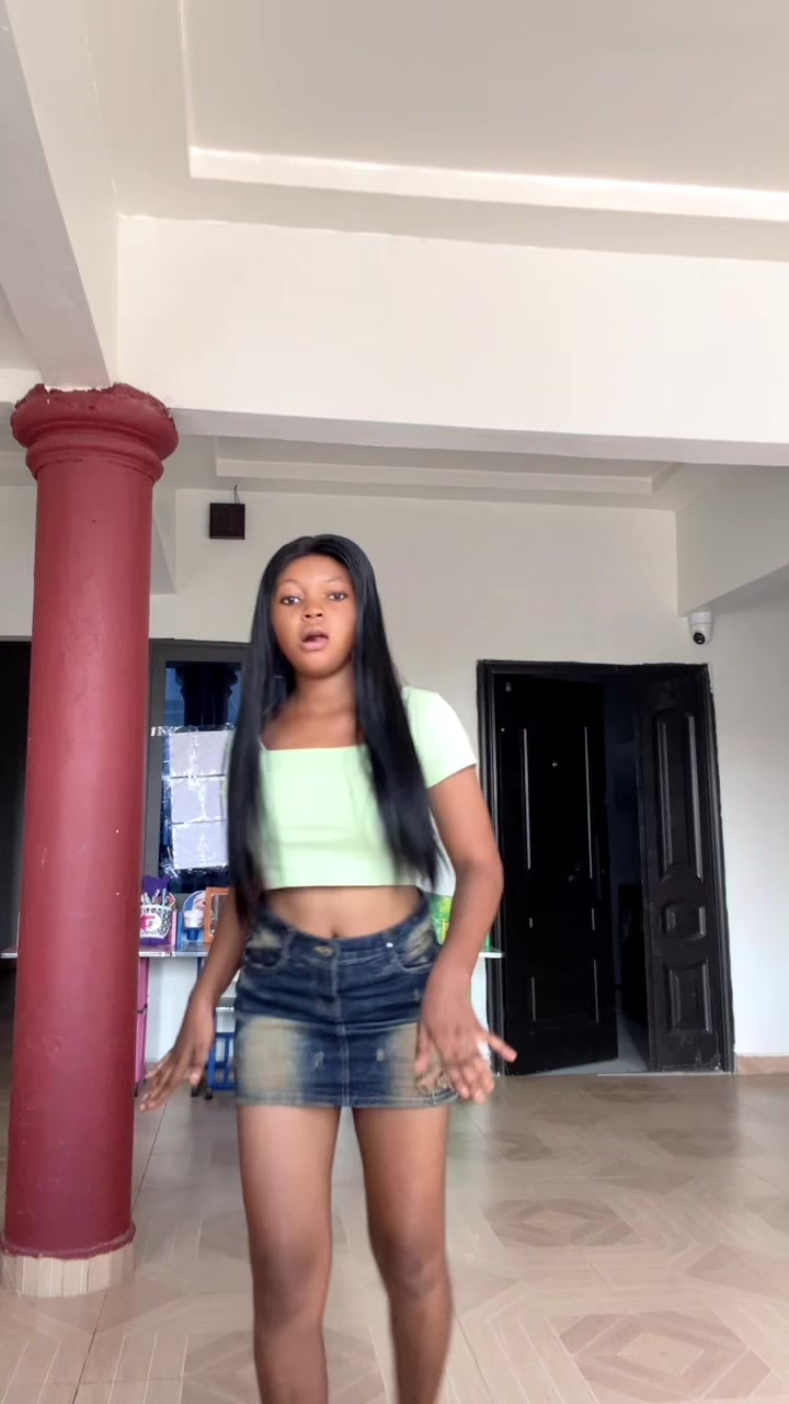 @Akua_Moore💐💞