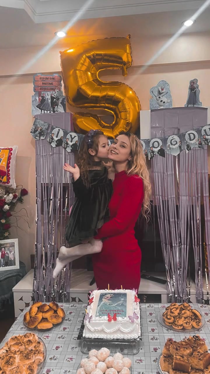@Ayşe Eyl&uuml;l ❤️❤️