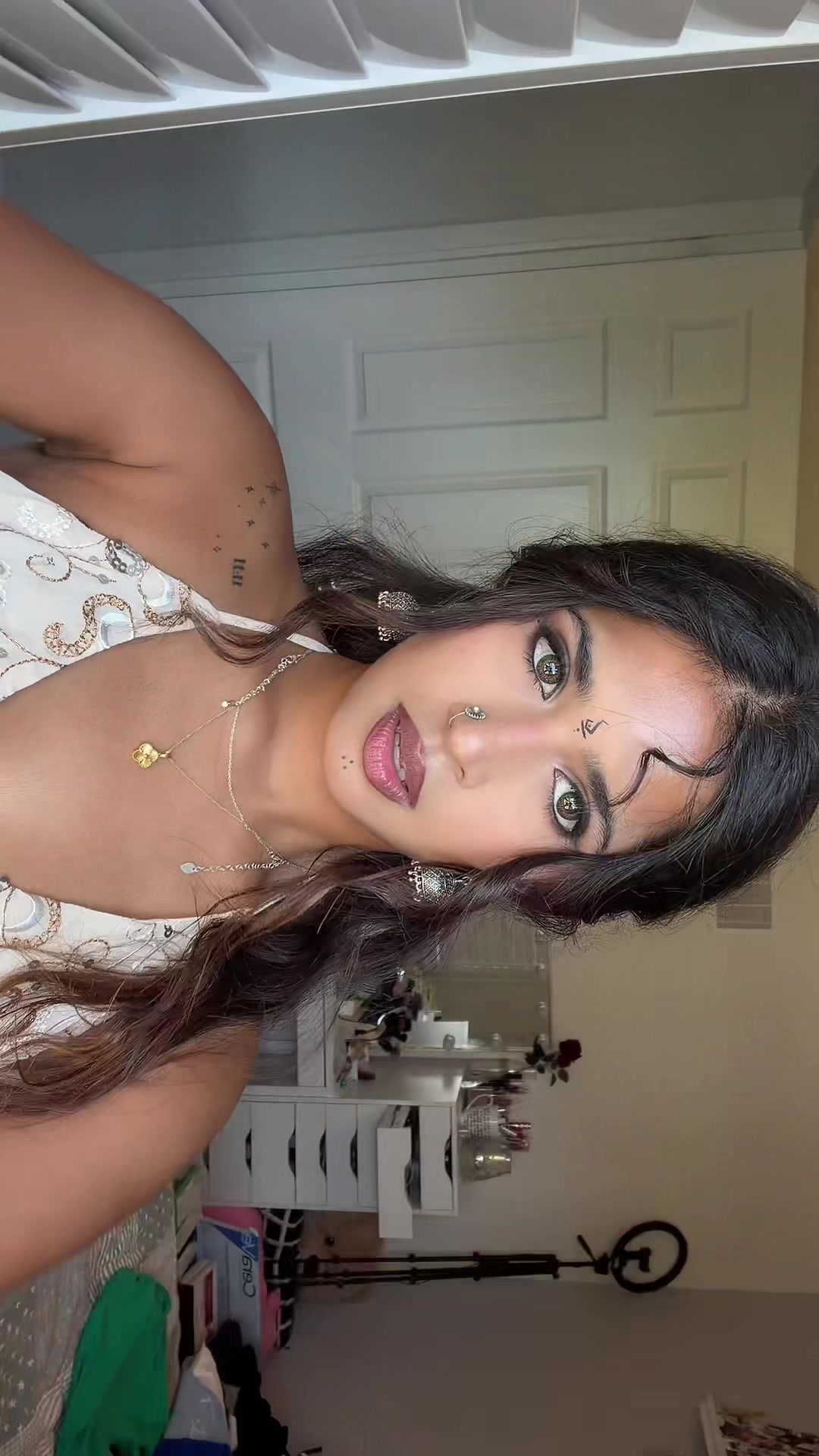 @Thxrshikx