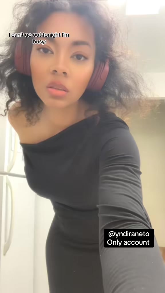 @Yndira
