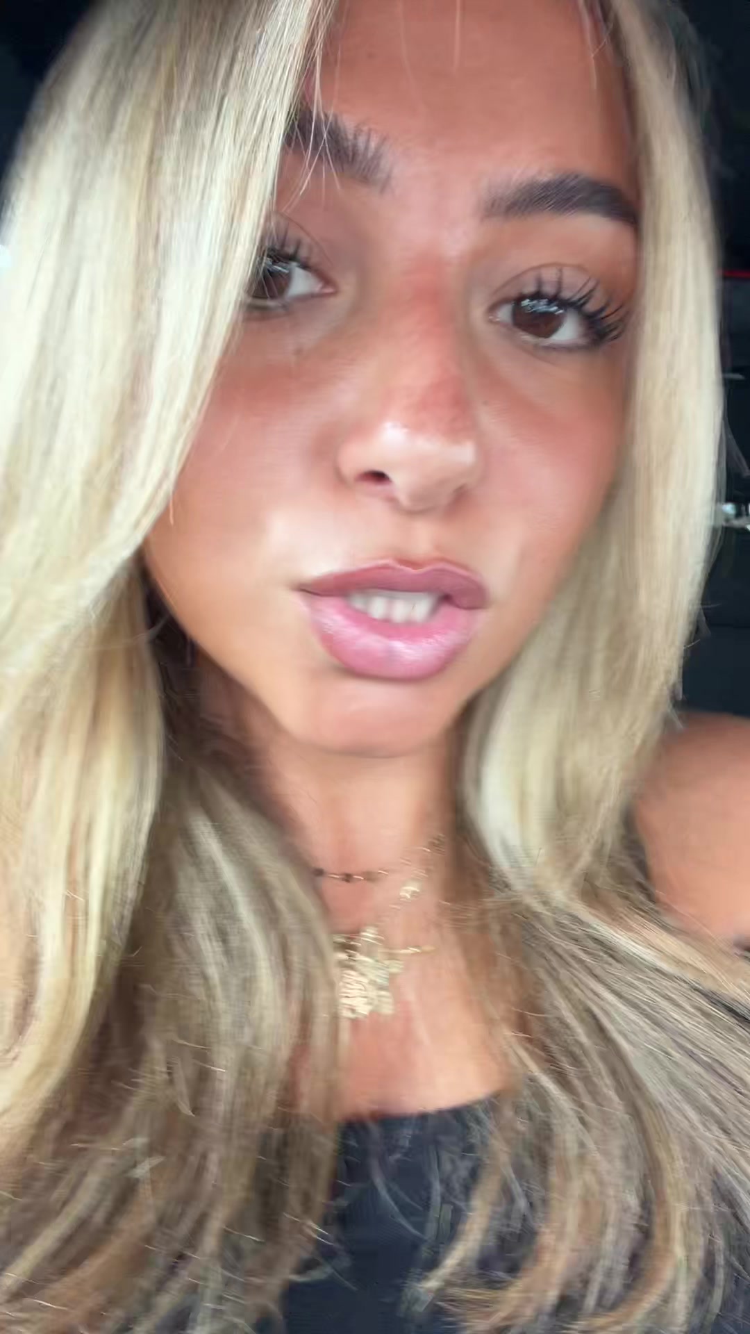 @Daniella :3