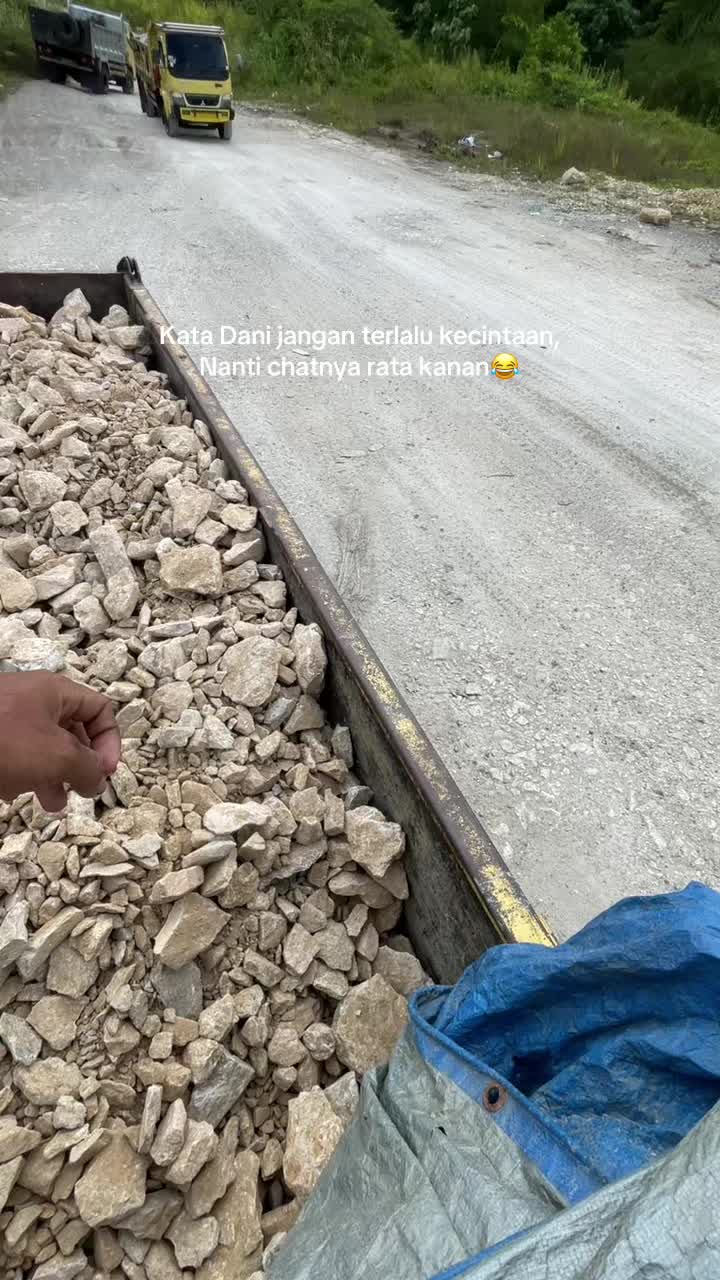 @𝙄𝙮𝙖𝙠𝙖𝙝 𝙢𝙖𝙣𝙞𝙚𝙯𝙯