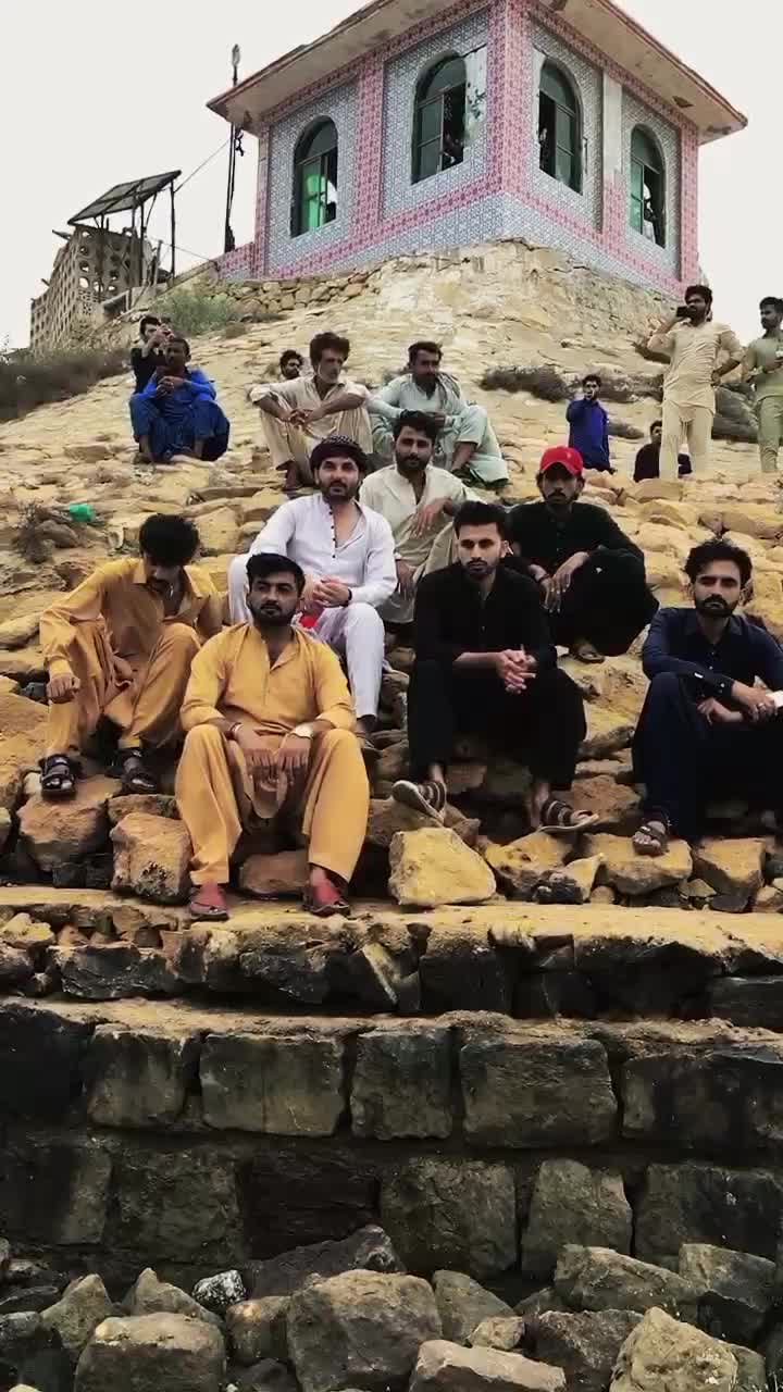 @Mubark Khattak 804