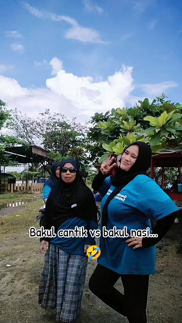 @Ani_Jhee01