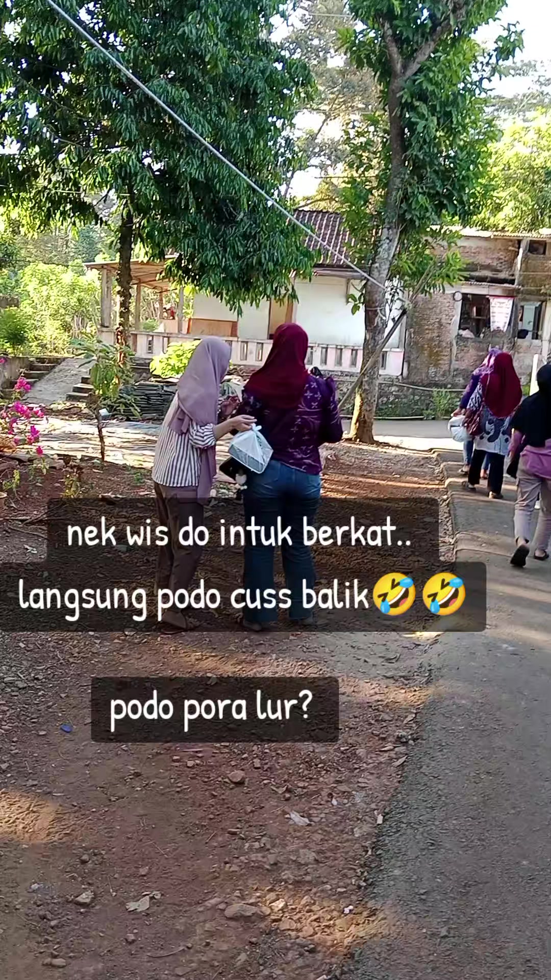@🧡💙ERMAWATI 🧡💙