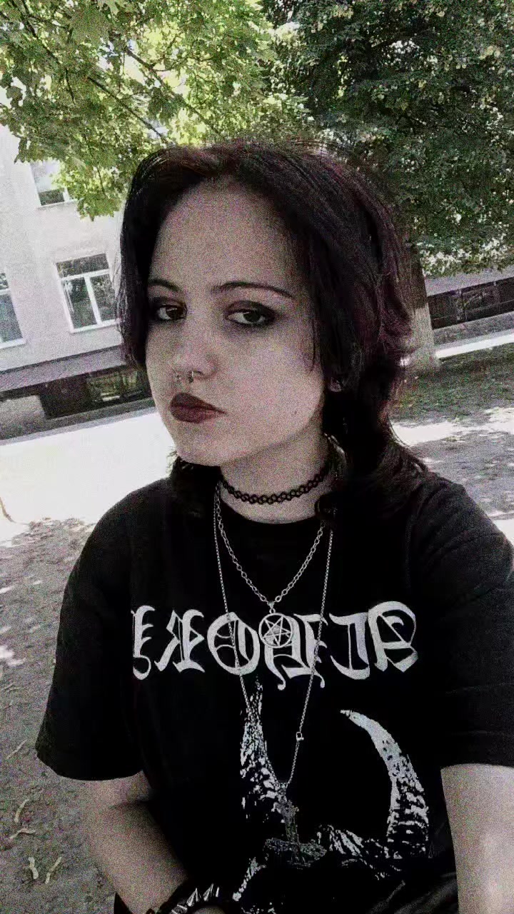 @◄✯raven✯►