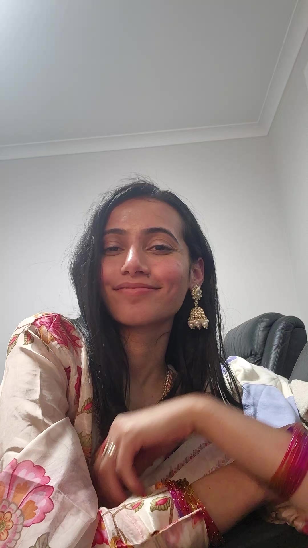 @sandhya_777_