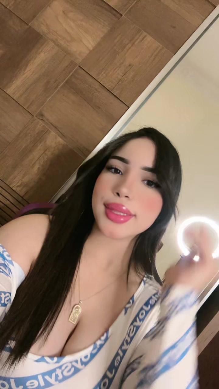 @mounia🔥