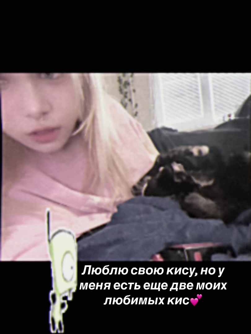 @KeeshiMoshi