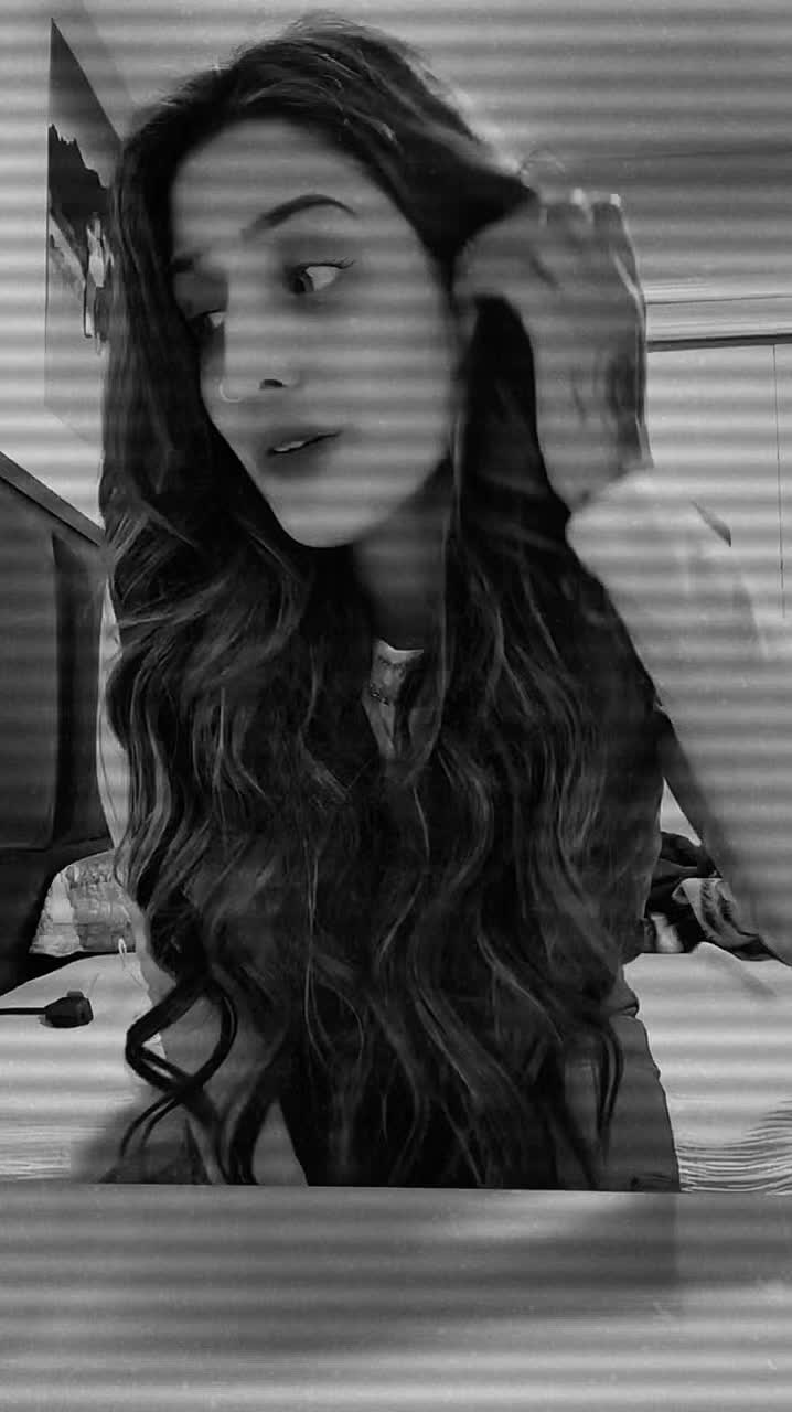 @Aarzoo 💋
