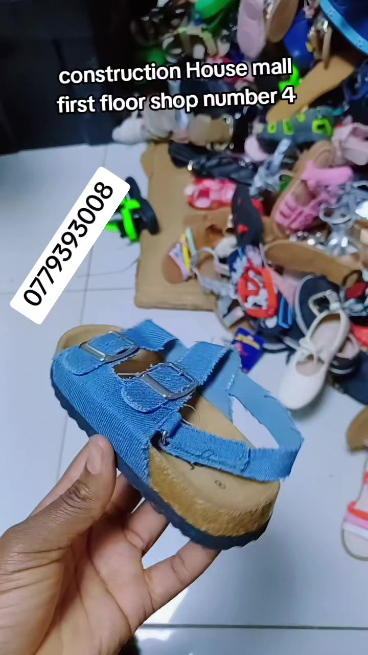@just little peeps
