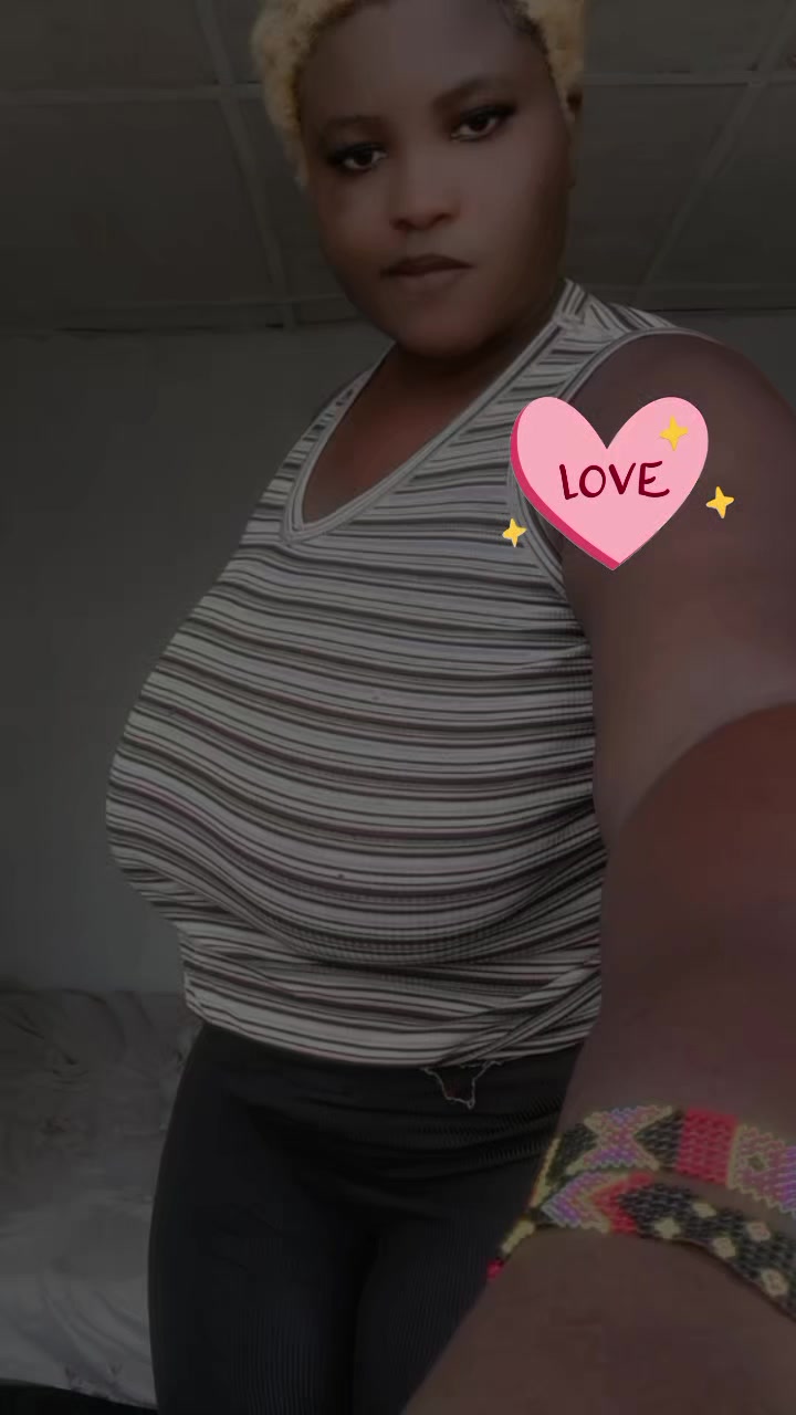 @GHANA BEYONCE DAUGHTER