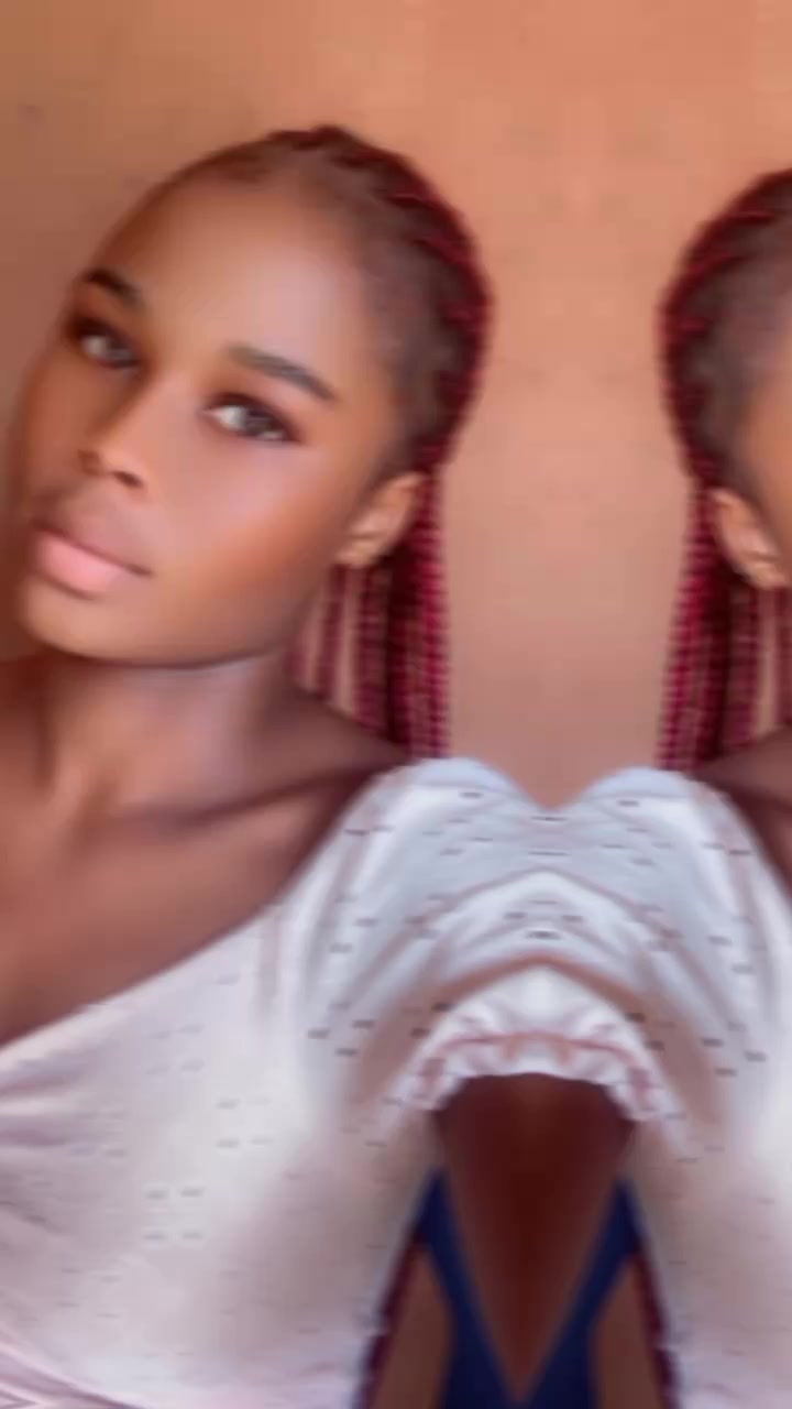 @Queen 👑