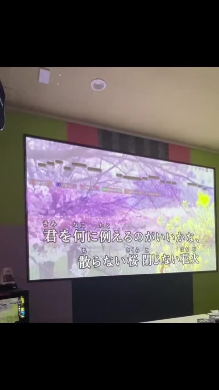 @しぃ🍕👅