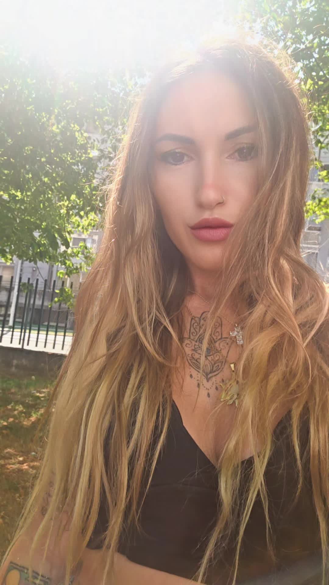 @evelyn_domnoe