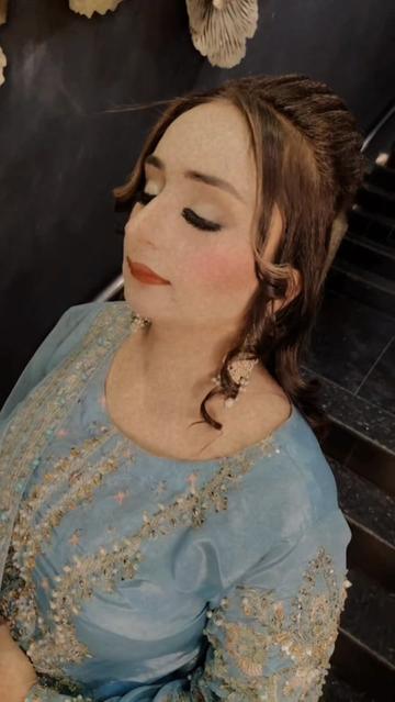 @nargisofficial129