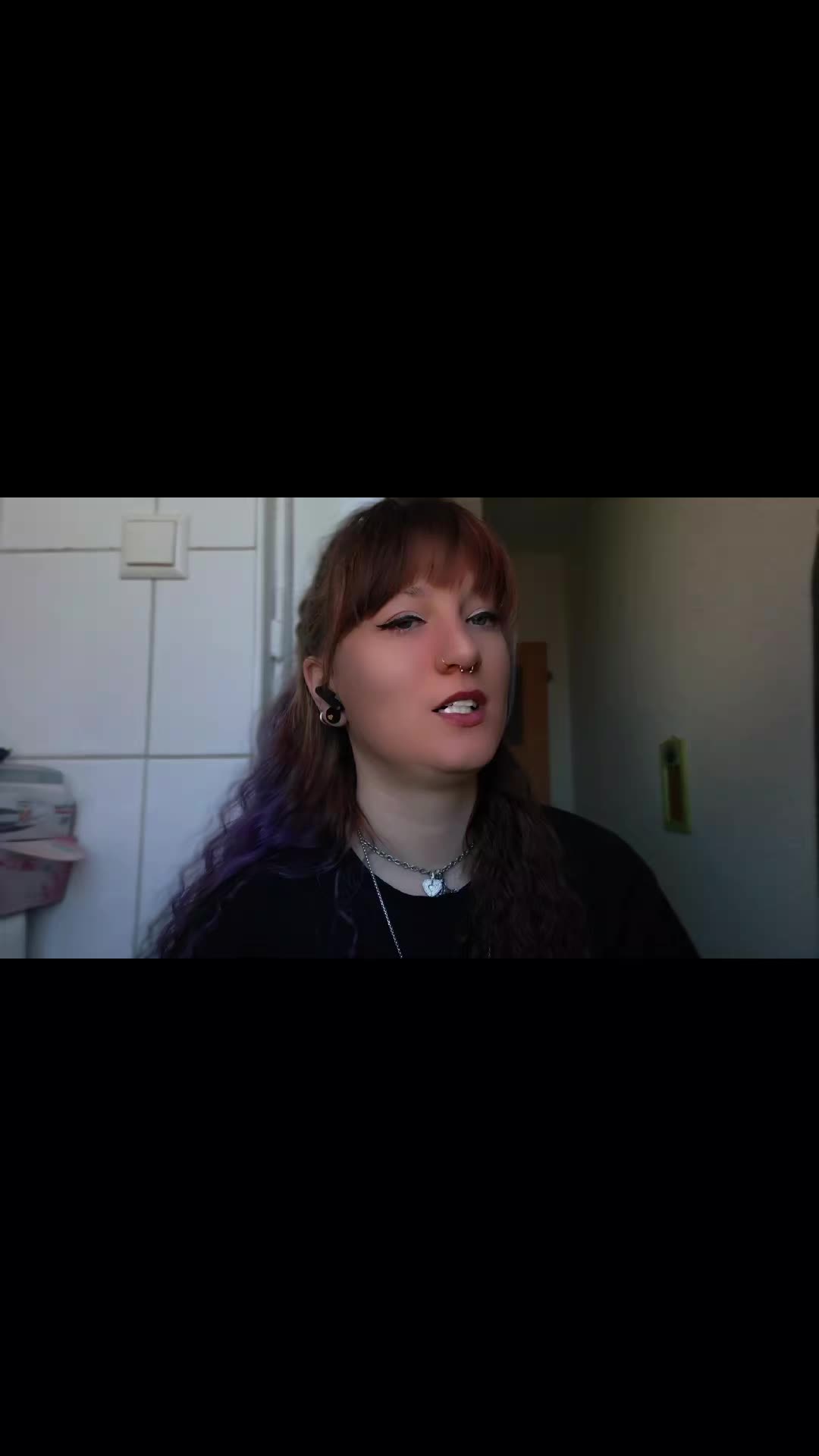 @x.fuck.off.girl.x