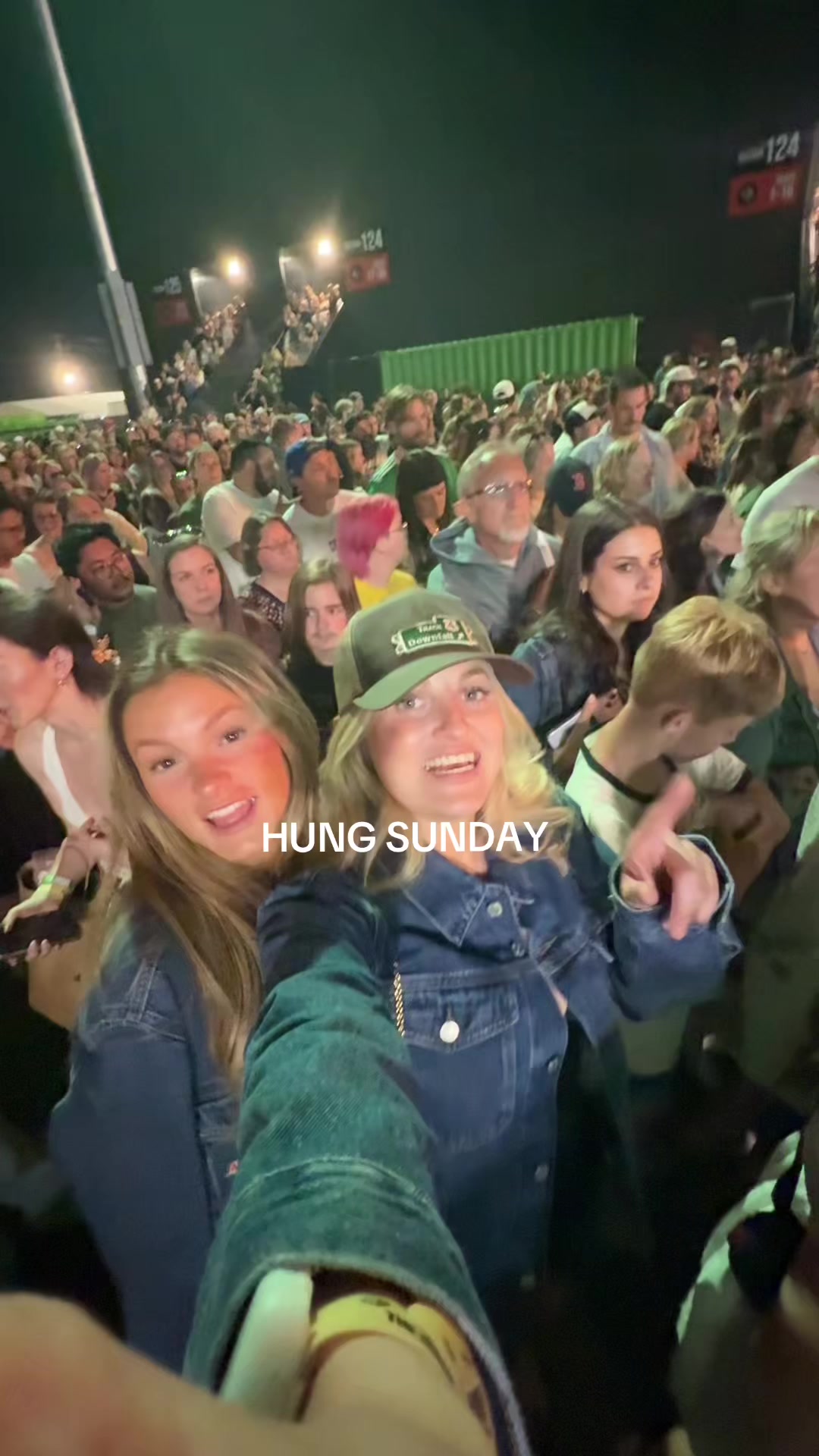 @dumbblondediary