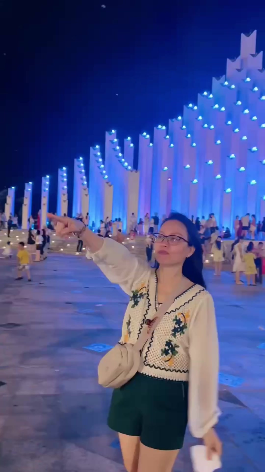 @CẨM LY