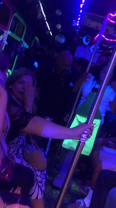 @PARTY BUS