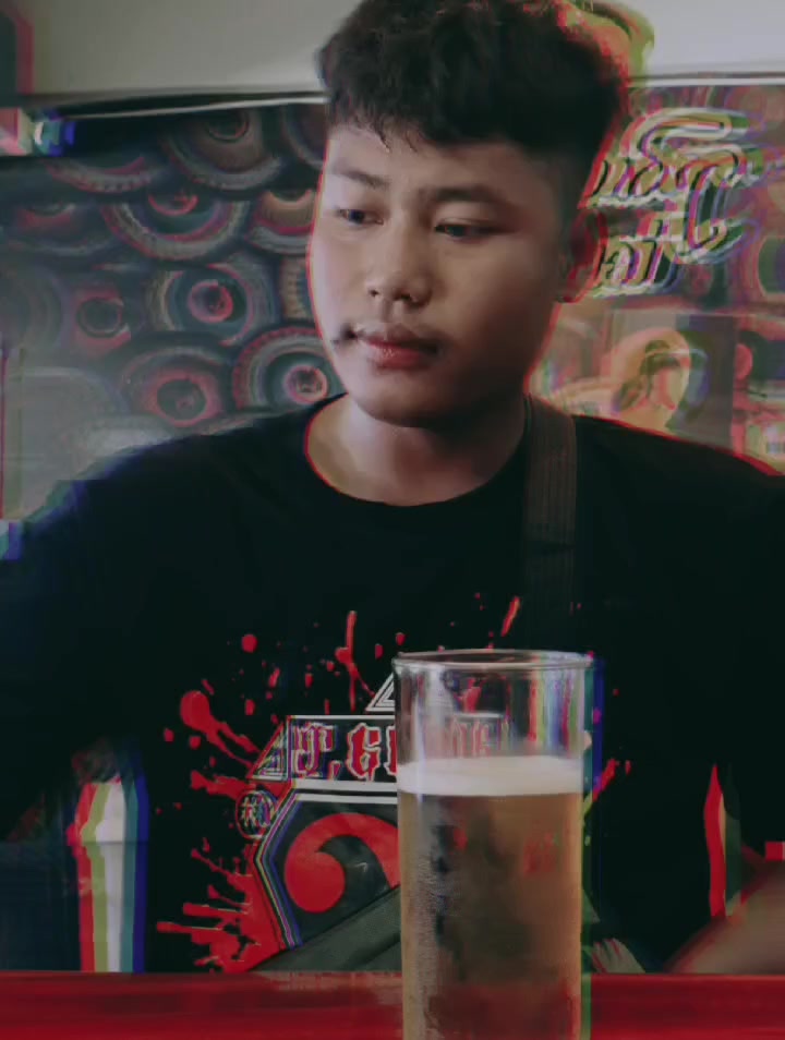 @ကျဝ့်ထက်