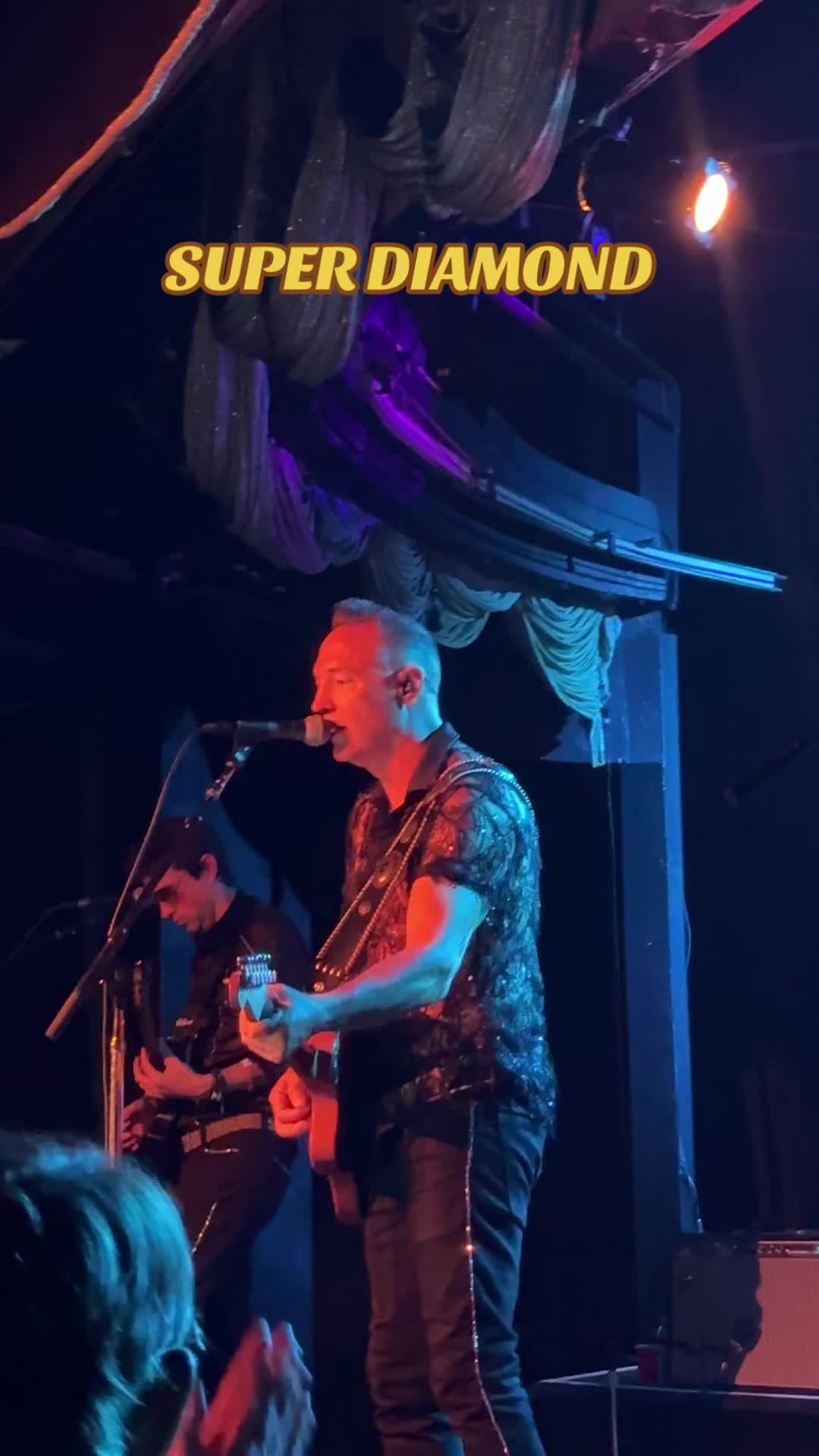 @gurlattherocksho 💙