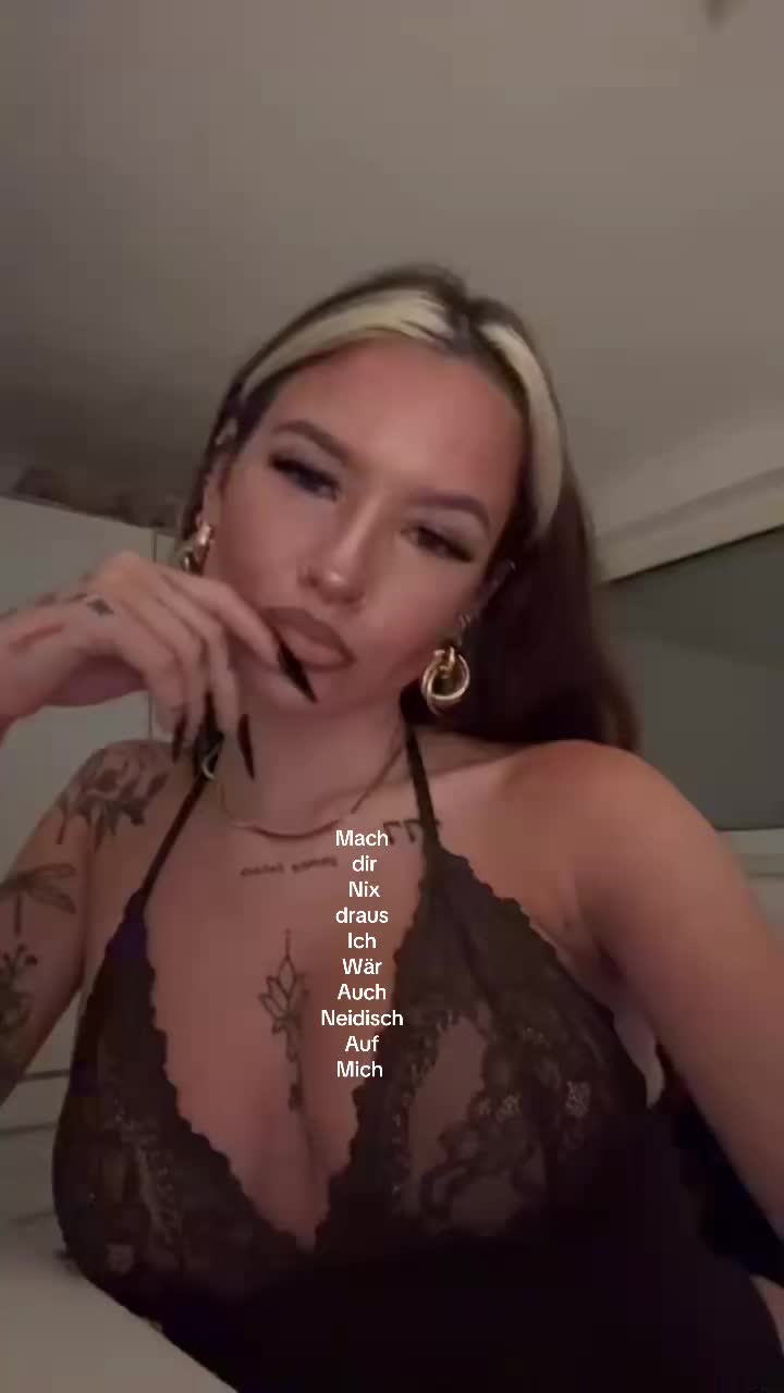 @Amèlie⭐️