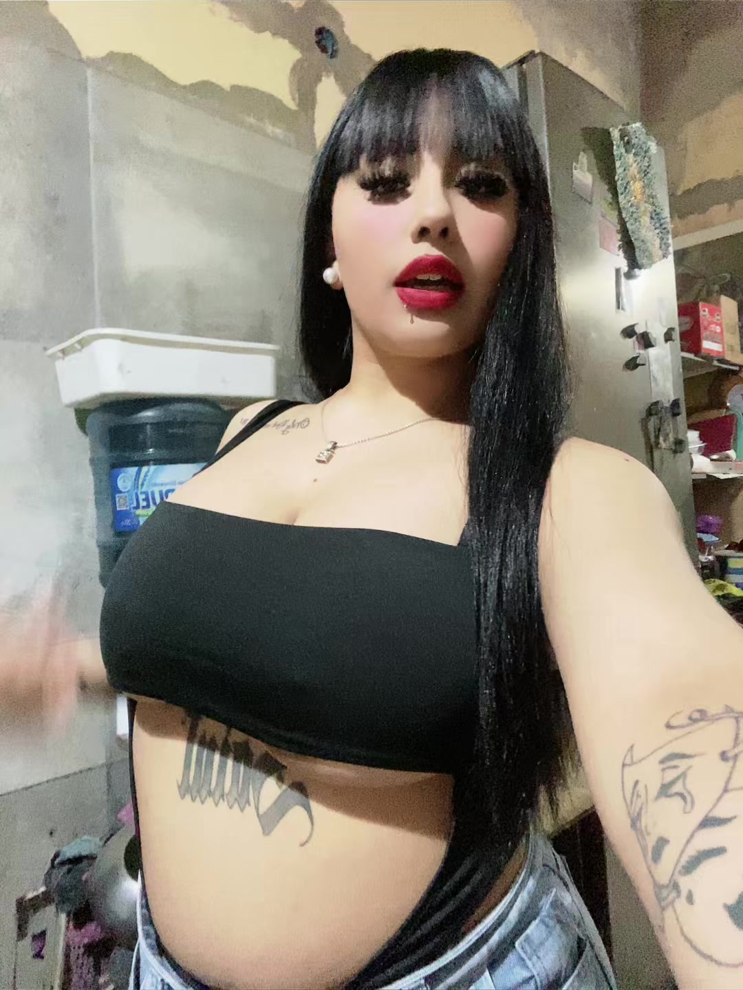 @𝒎𝒊𝒍𝒔
