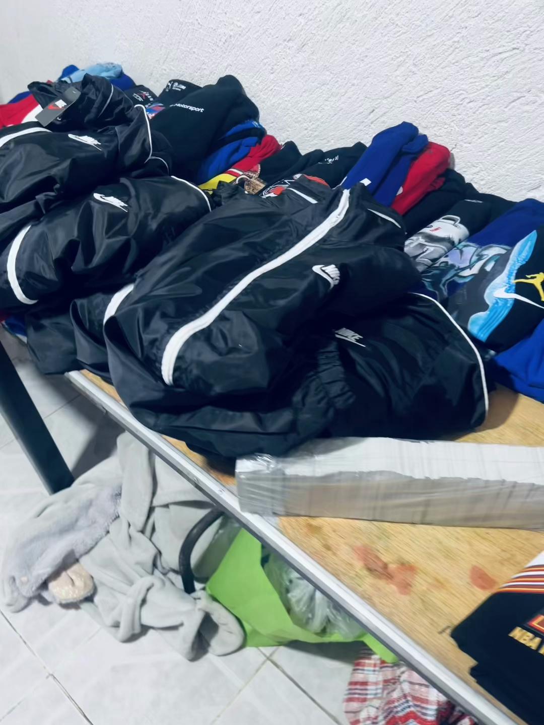 @Mayoristas_urbanos