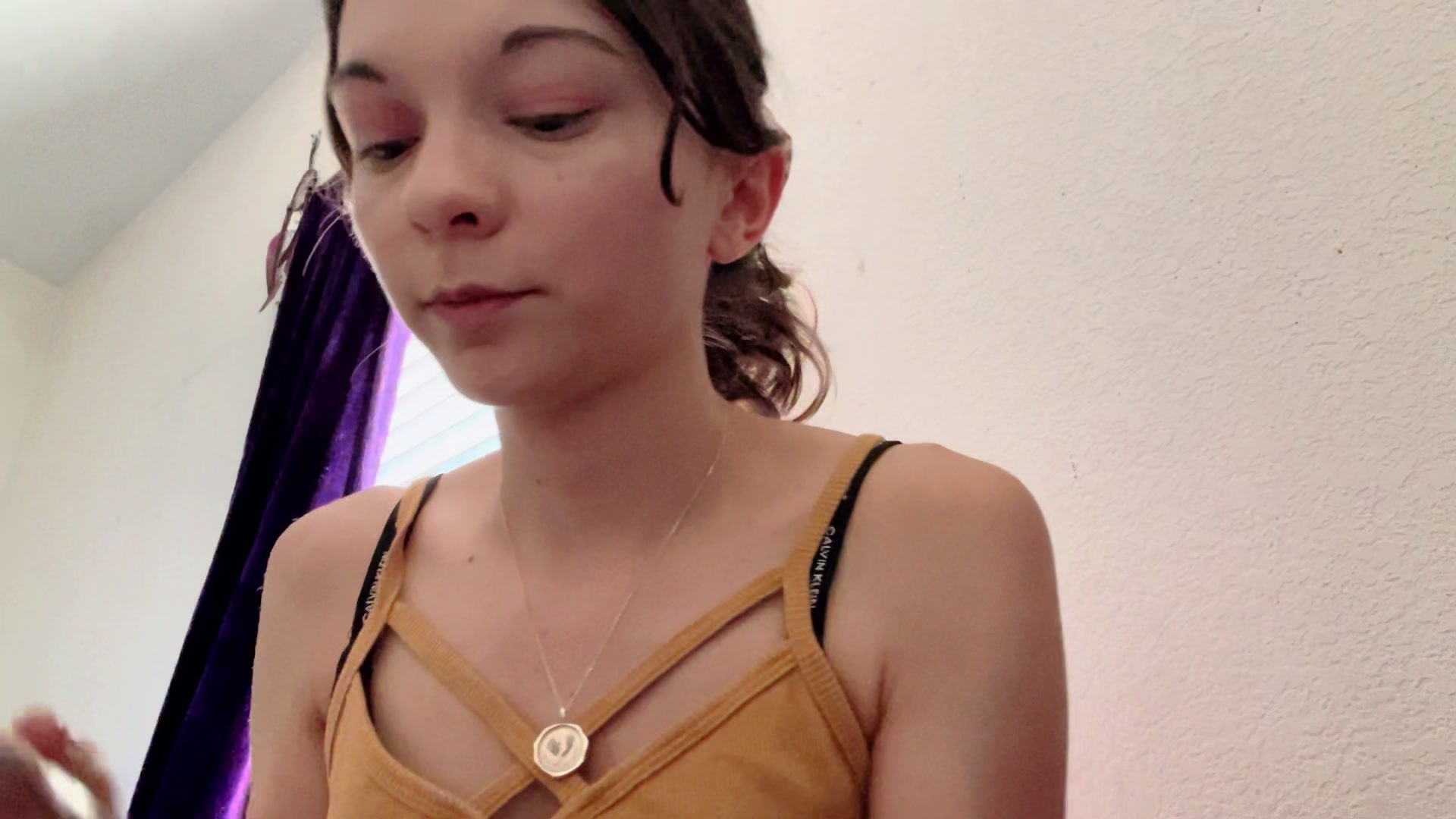 @AbsolemAurora