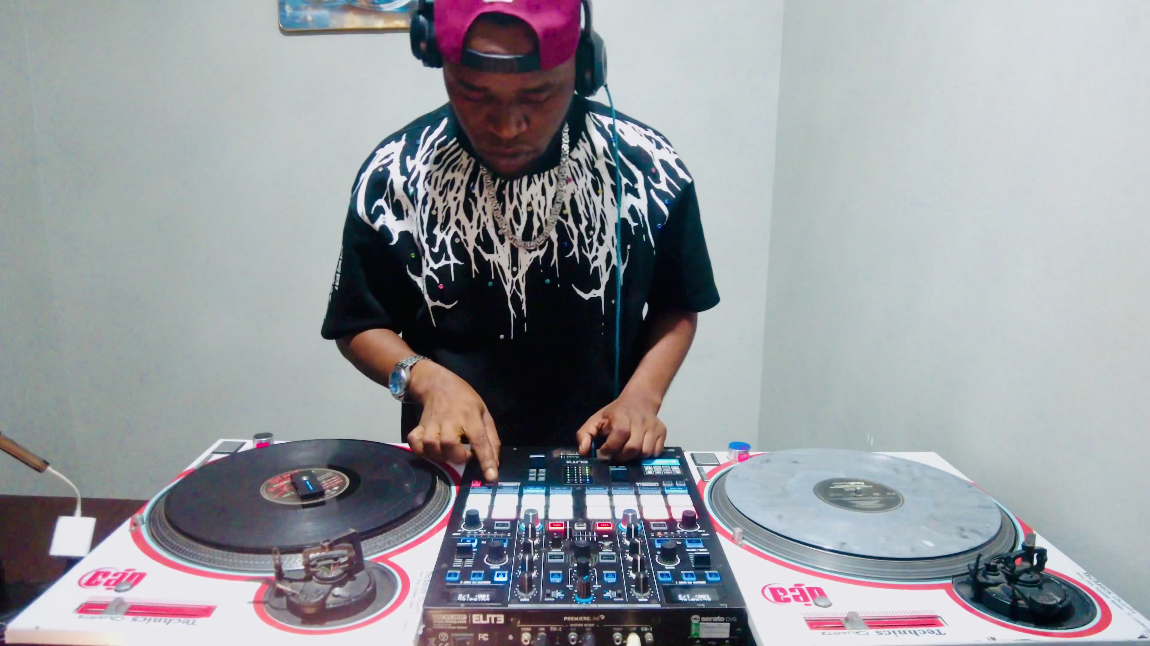 @DJ DEA
