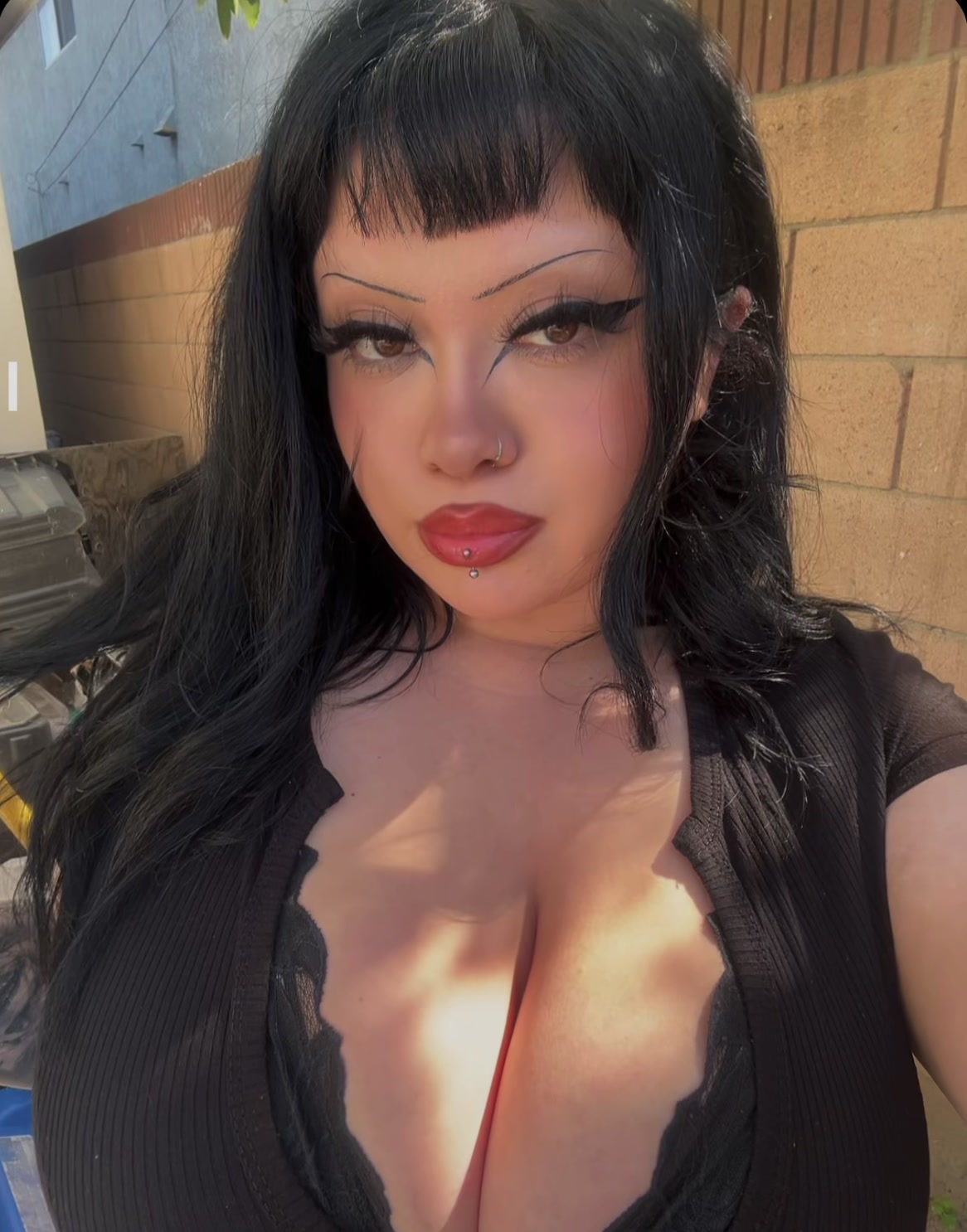 @Sinisterizzy