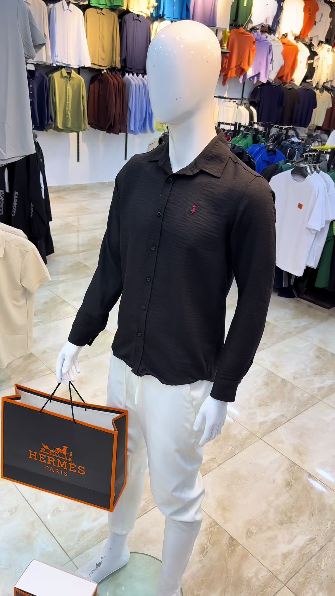 @معتز لملابس الشباب والاحذيه🛍️