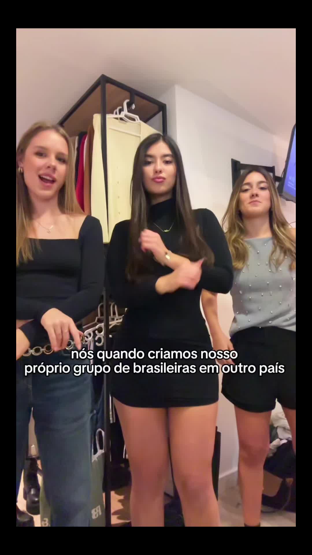 @Lala