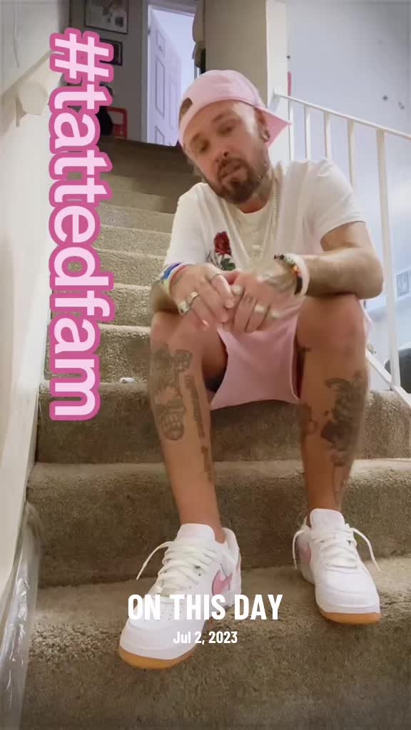 @Tatted_up_Cowboy