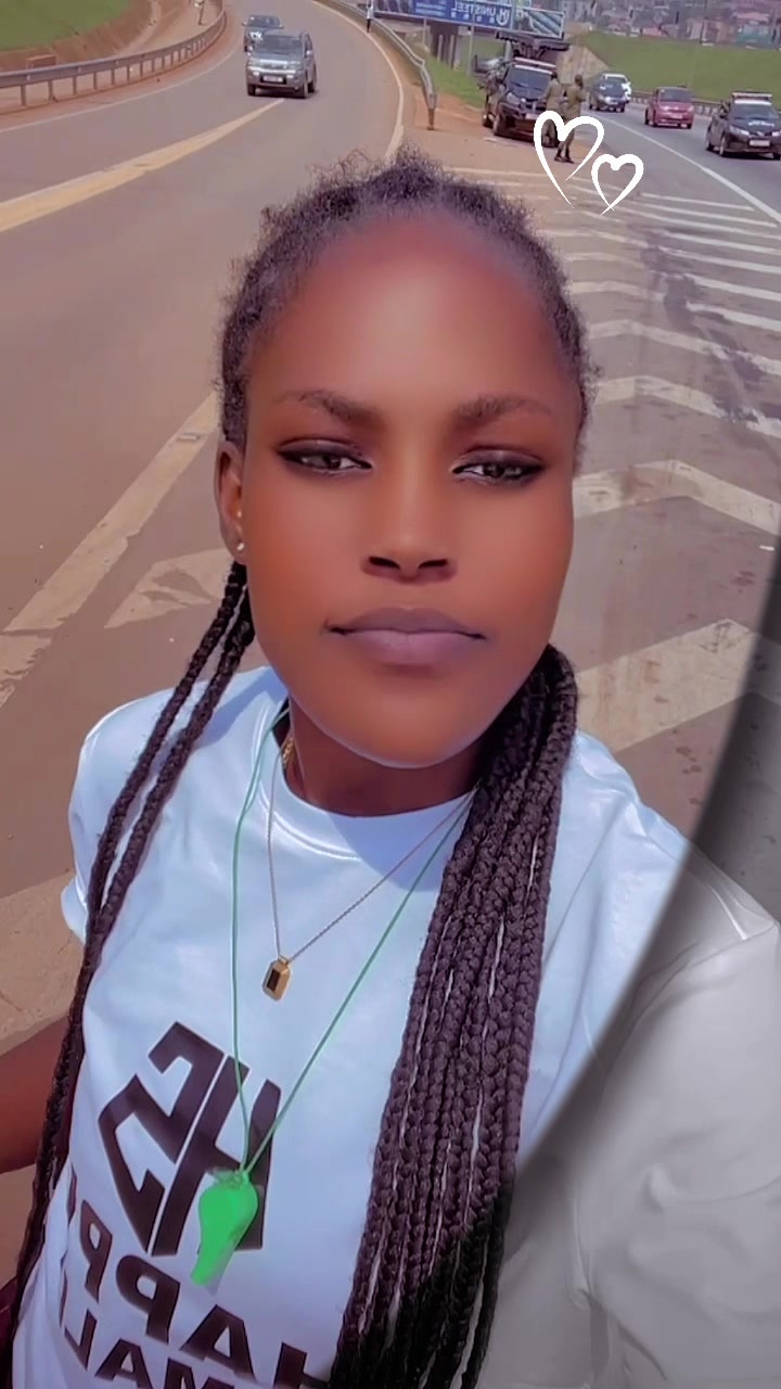 @Happie🕊️💜