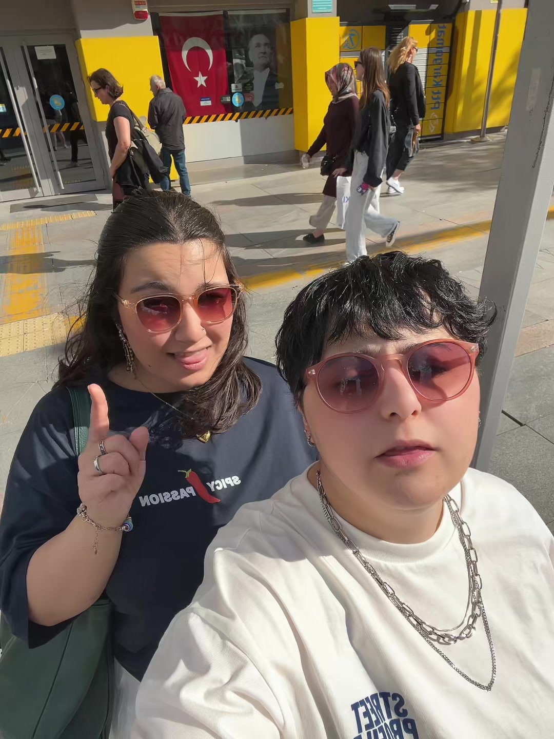 @mell &ccedil;.