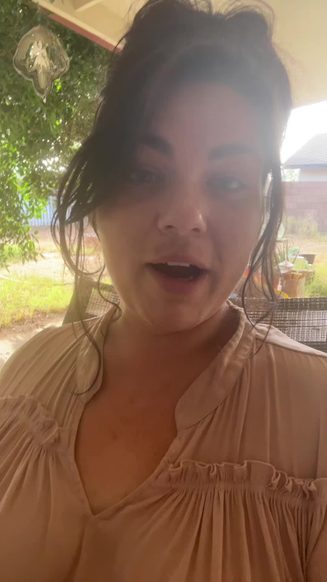 @SarahBeth