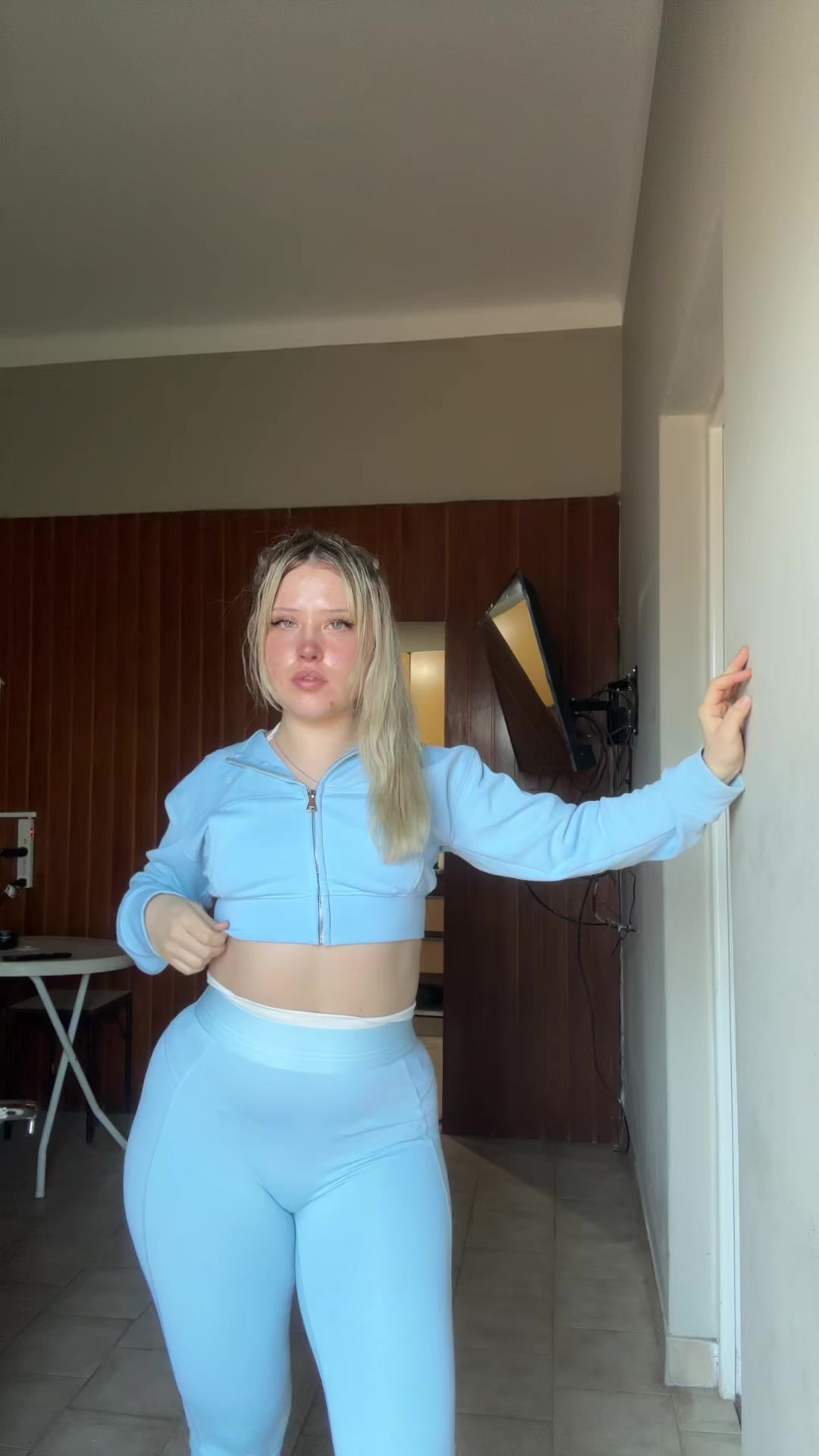 @𝕬𝖓𝖙𝖔 𝕯𝖊𝖑𝖚𝖈𝖍𝖎 🥷🏻
