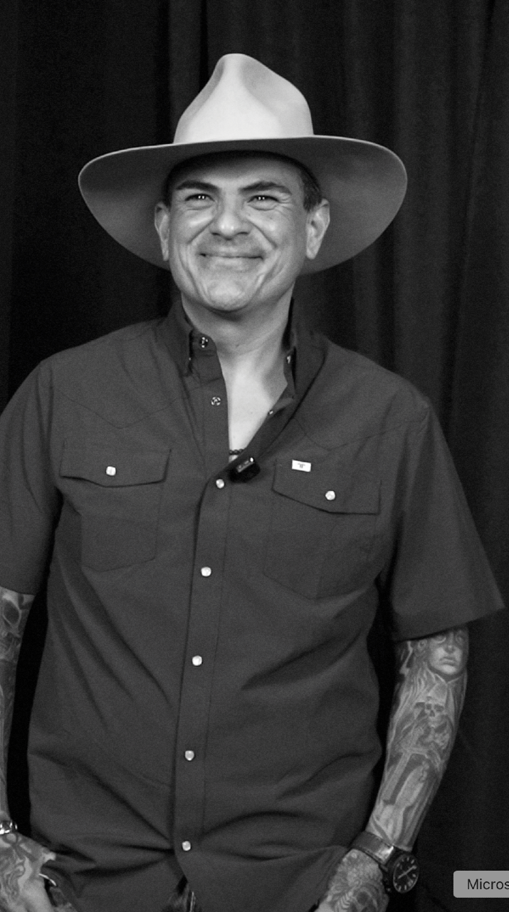 @Grupolaleyenda