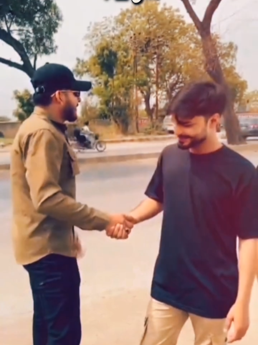 @Ali♑