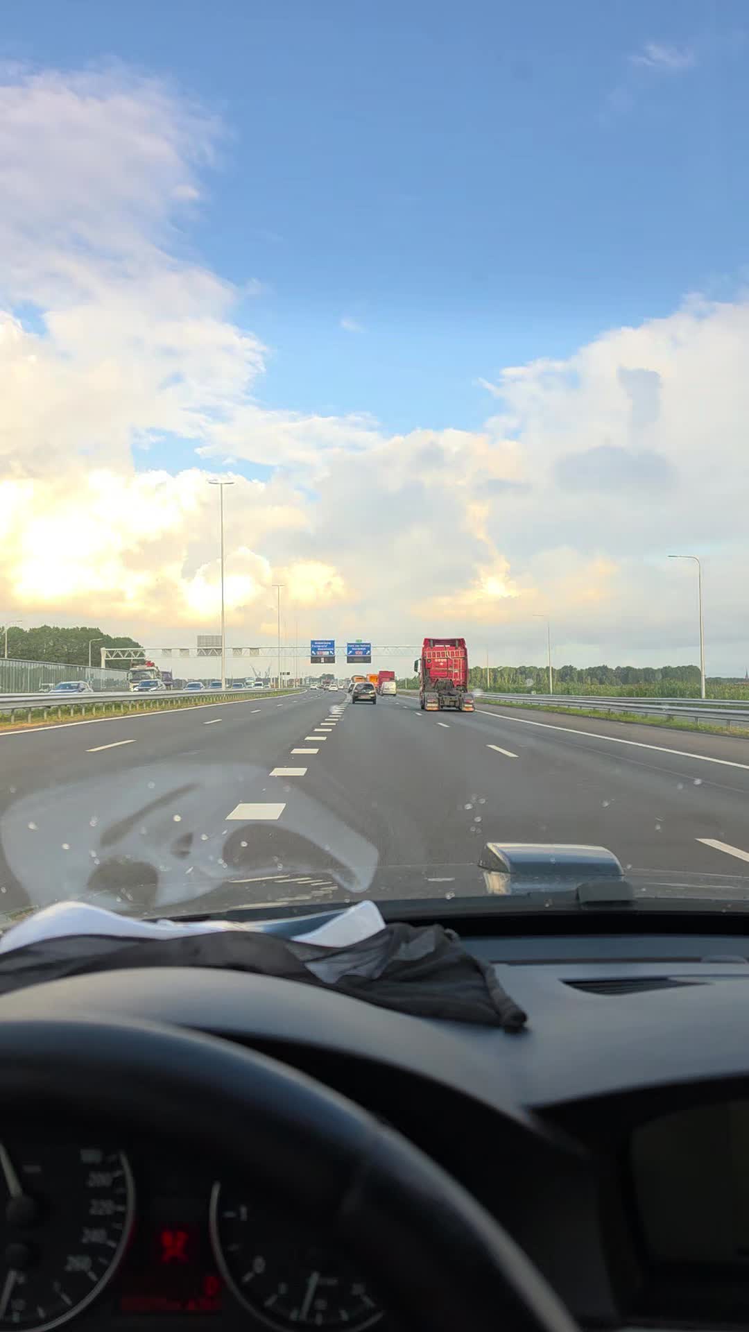 @Martin Nl 🇳🇱