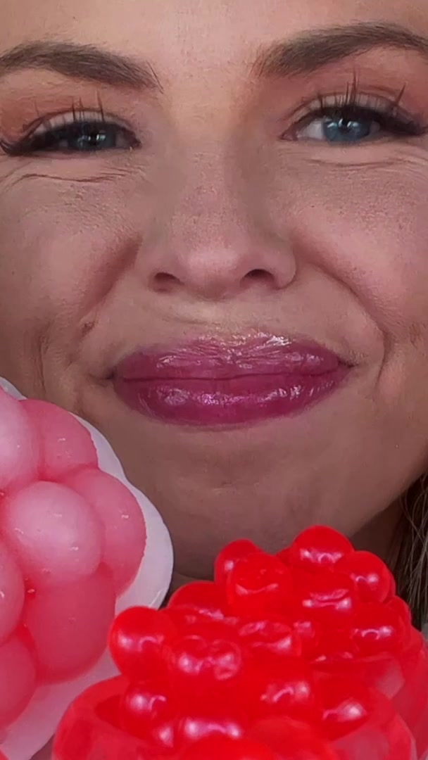 @HunniBee ASMR