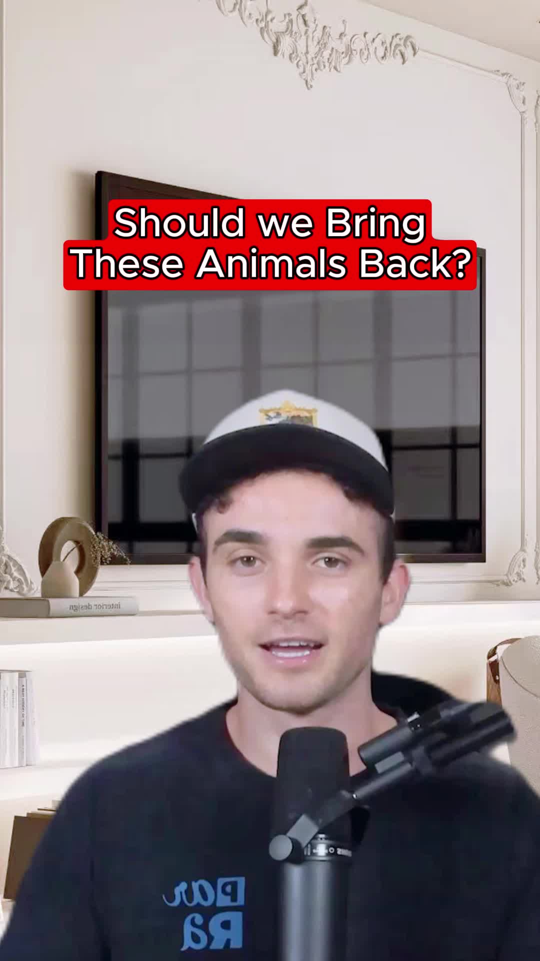 @Queen Mona