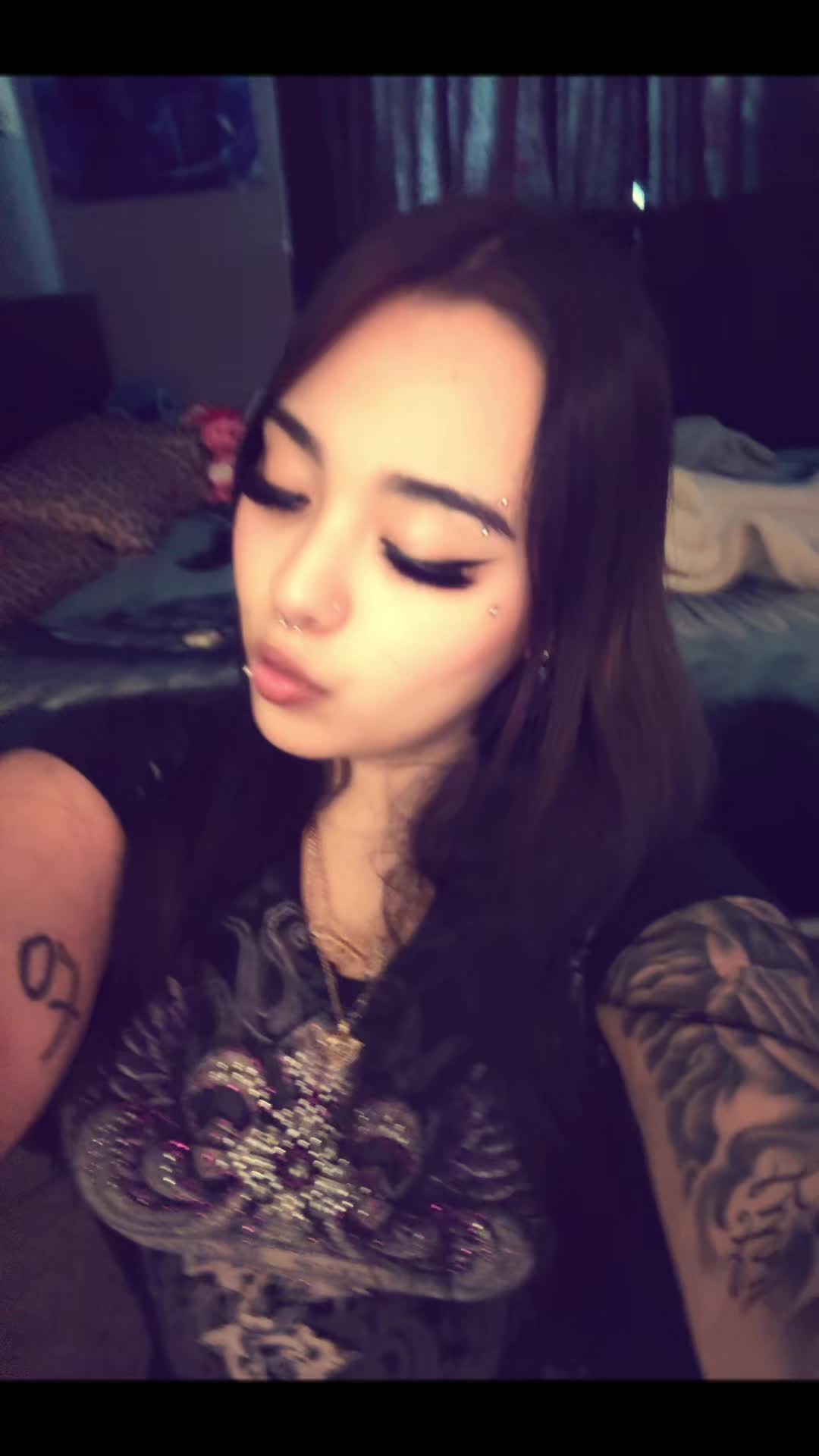 @emily𖤐