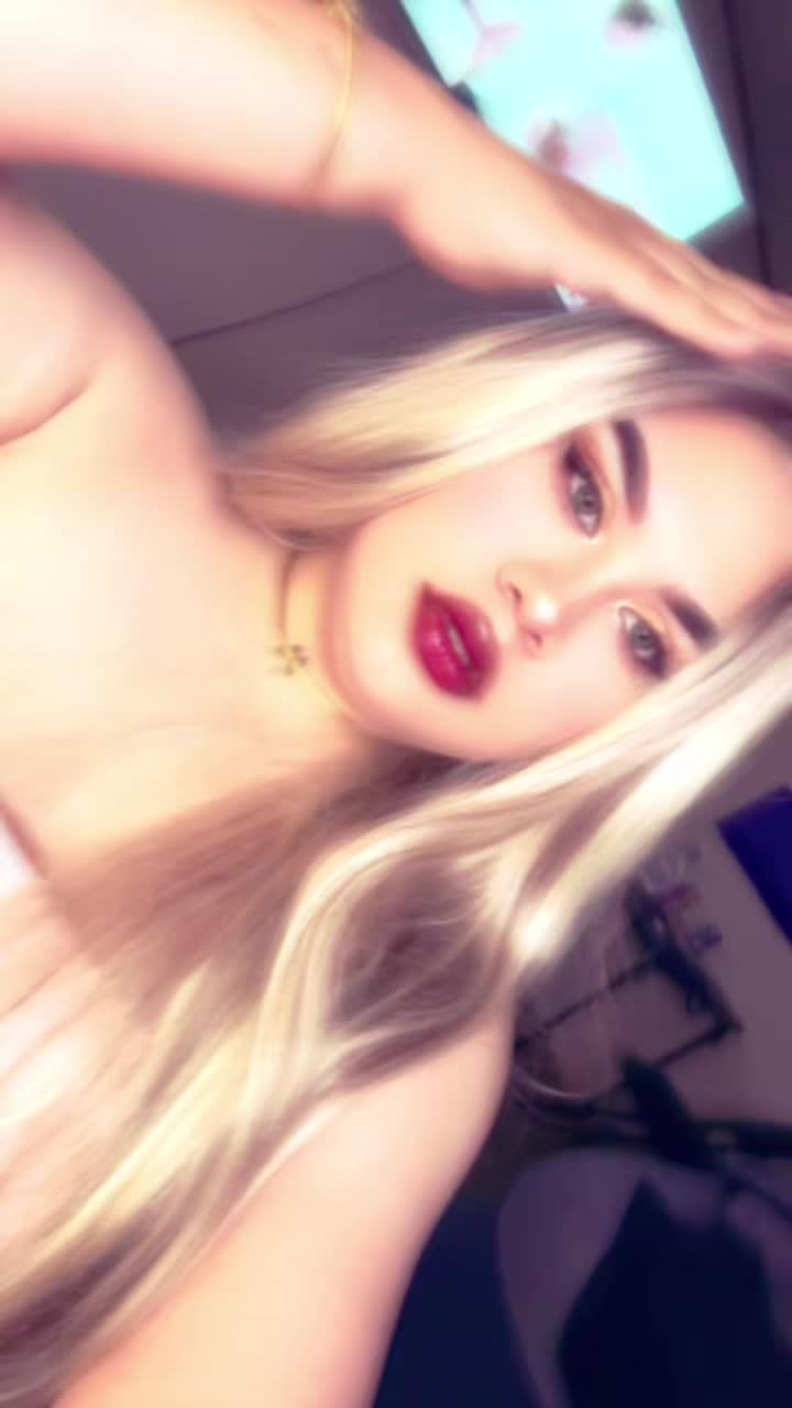 @C A P R I C O R N I O 🍒