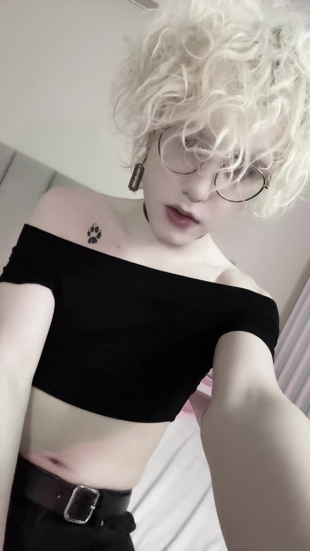 @FlexyaNya