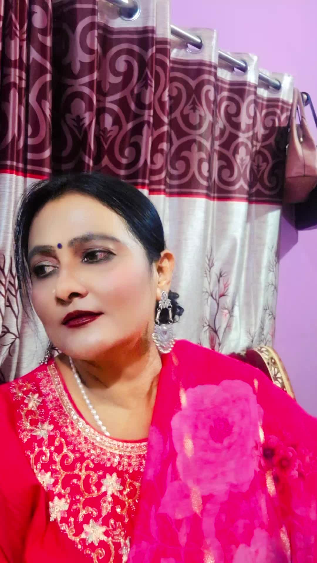 @PUNAM🇳🇵💗💗